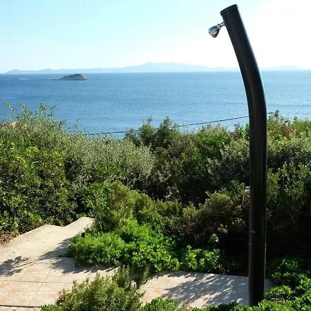 50m From Private Beach With Sea View Ferienhaus
